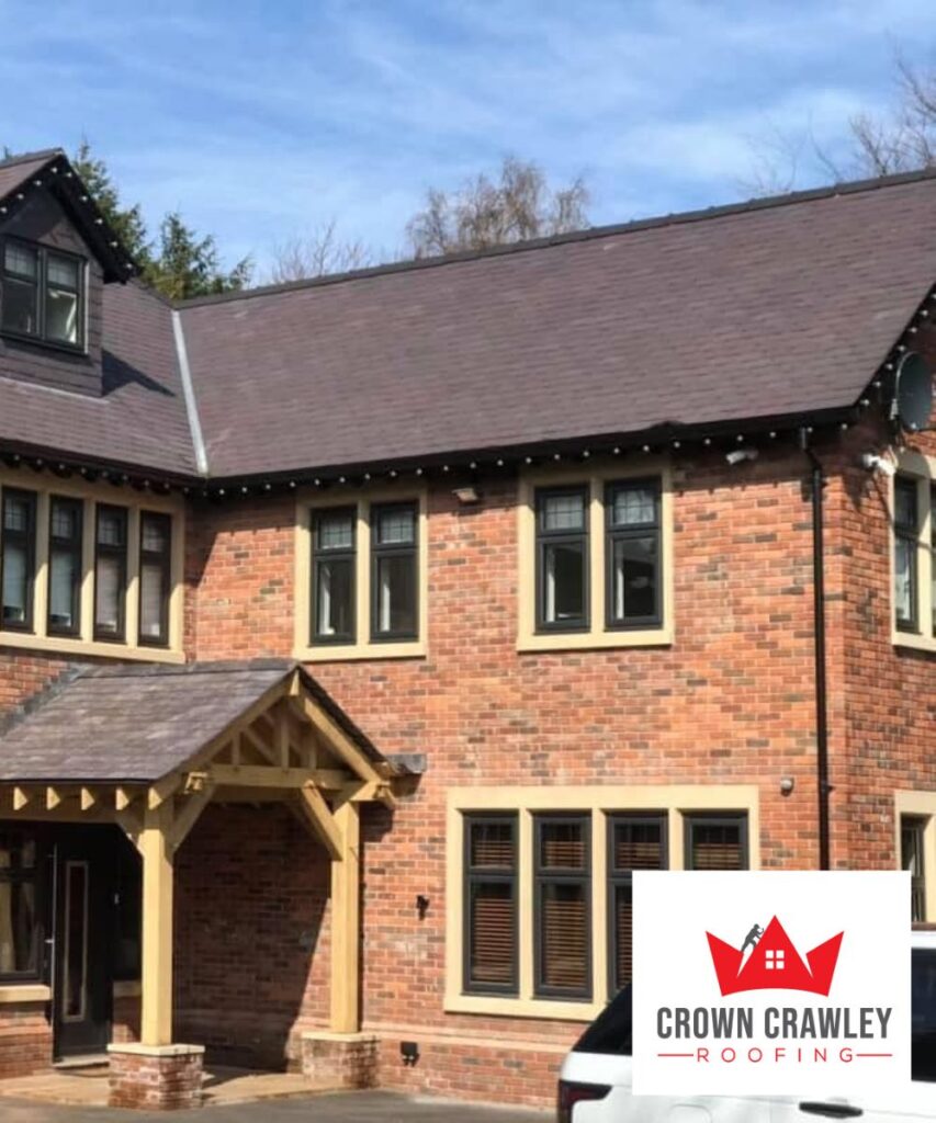 Roofers in Crawley